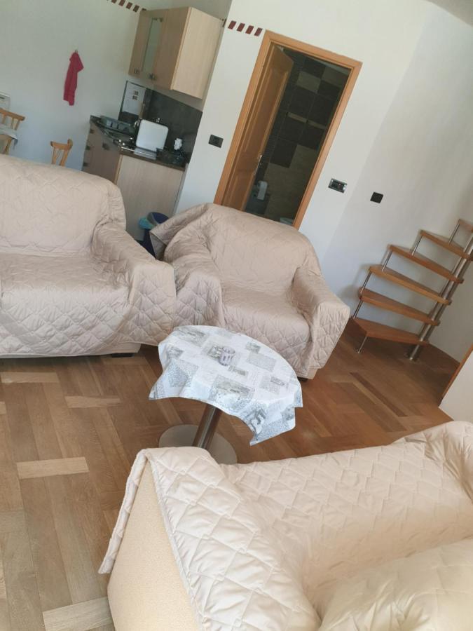 Апартаменти Smartno Apartmaji Sobe Josko Екстер'єр фото